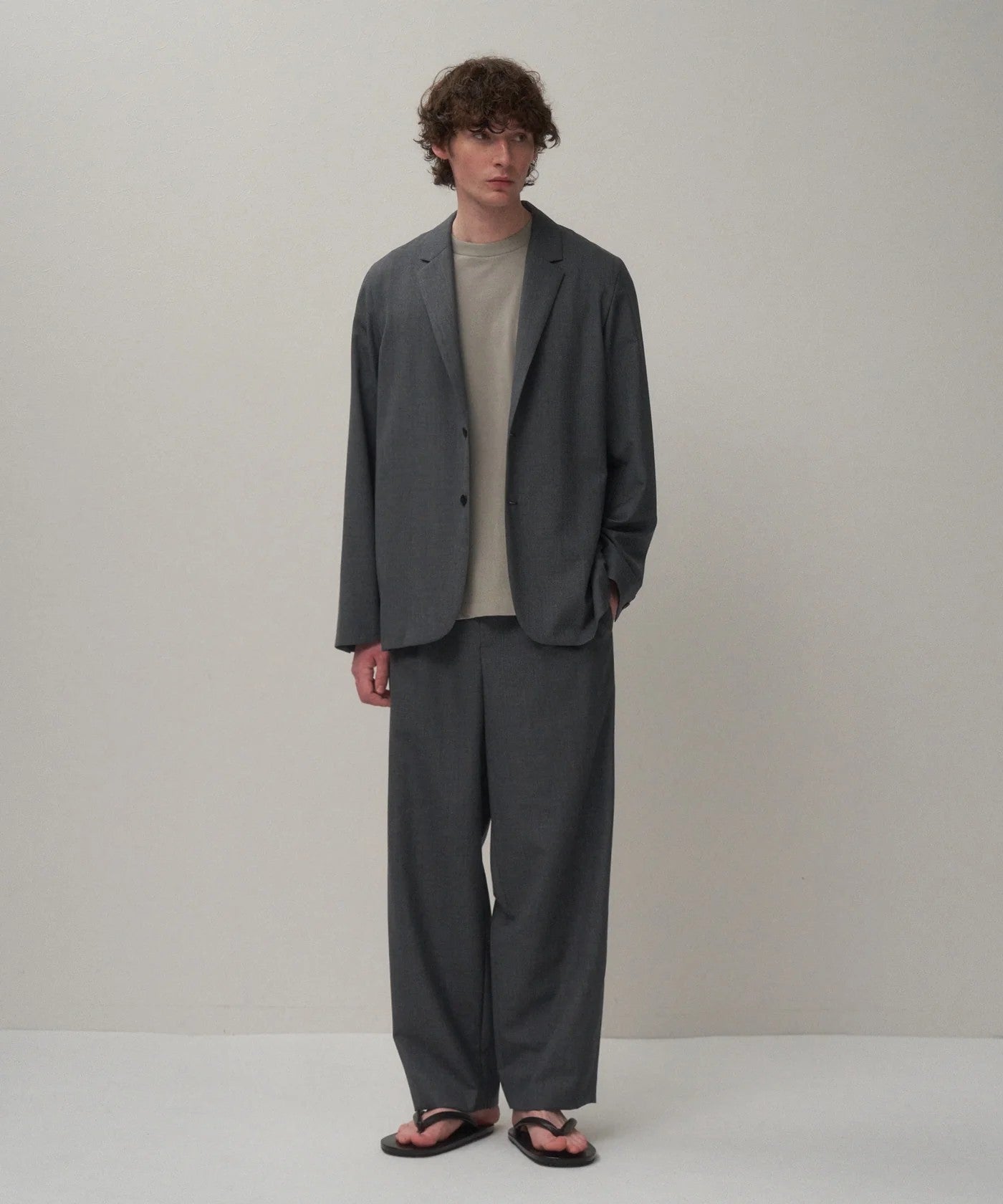 WOOL TROPICAL TAPERED EASY PANTS | Sub/Standard Online Store